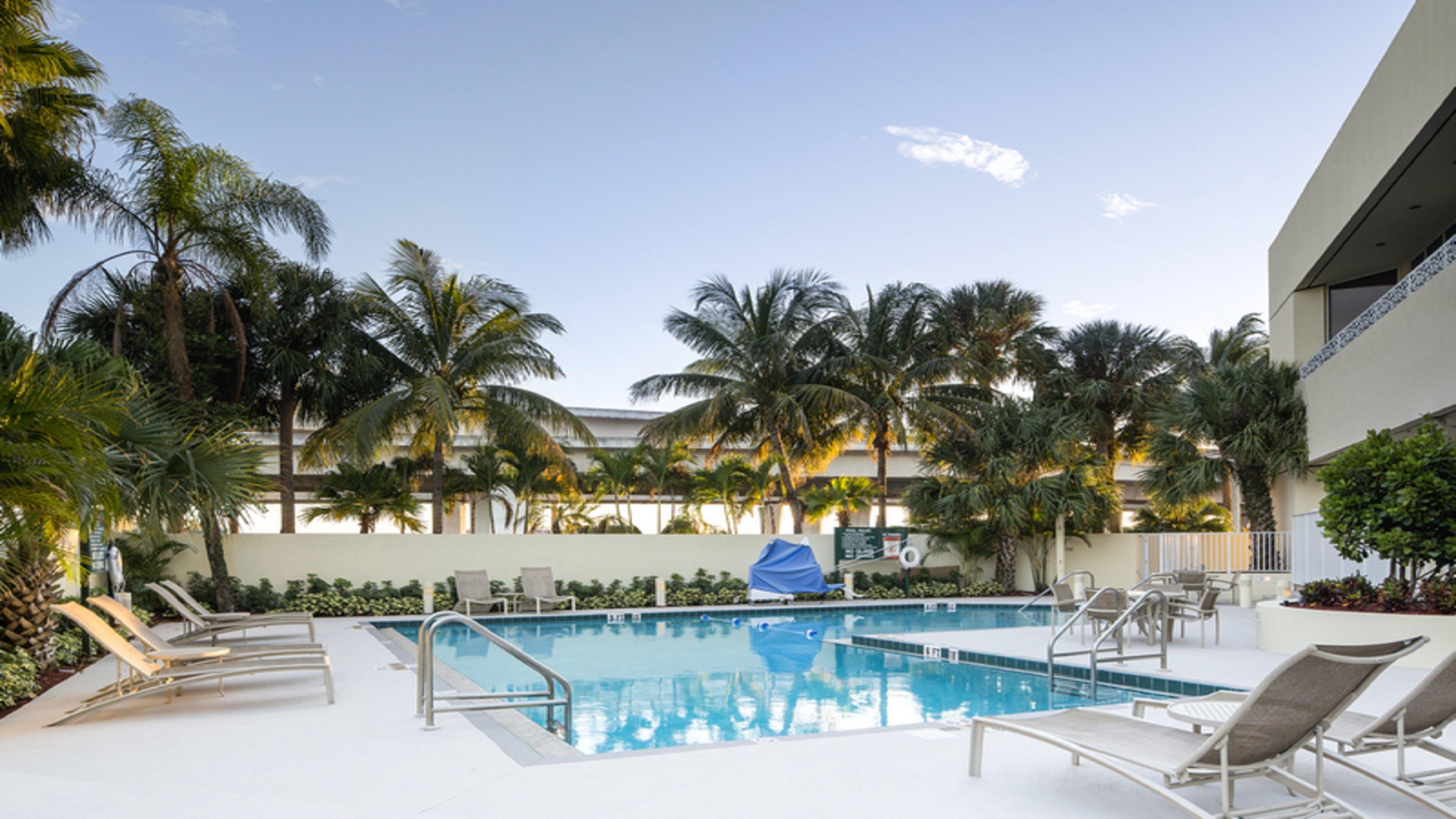 Holiday Inn Palm Beach-Airport Conf Ctr, An Ihg Hotel West Palm Beach Exterior foto